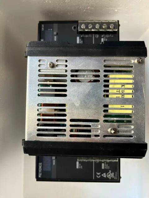 KEYENCE CA-U4 Industrial Sensor — product photo 4 of 10