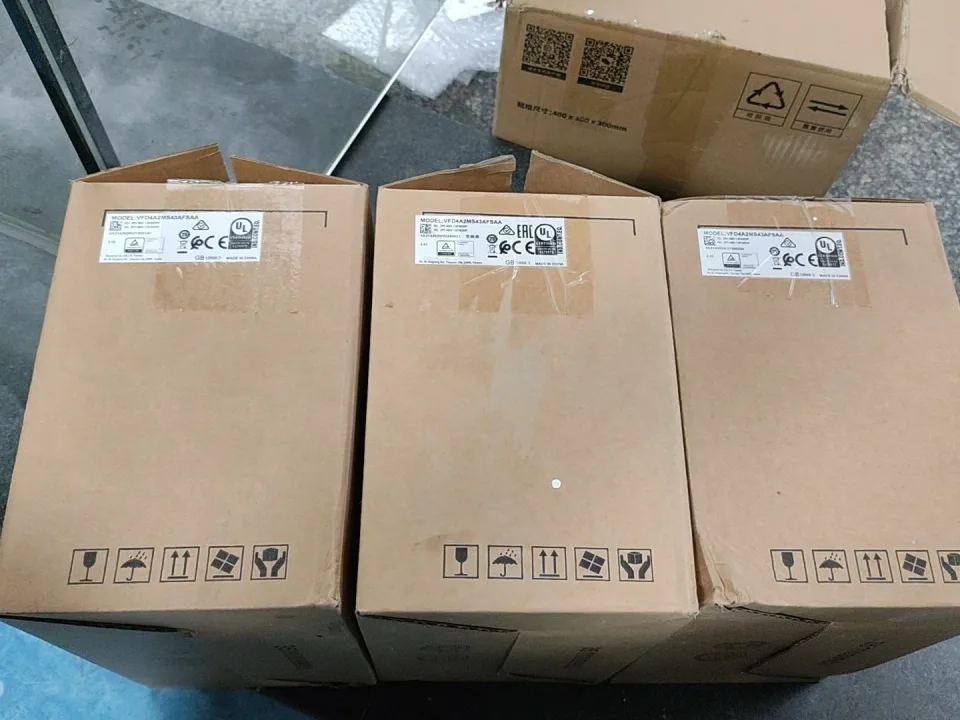 Delta VFD4A2MS43AFSAA Motor & Drive Component product photo 1