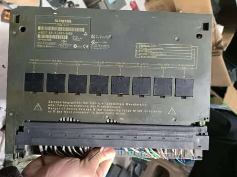 Siemens 6ES7431-7QH00-0AB0 Industrial Automation Component — product photo 2 of 7