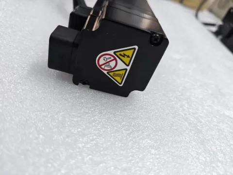 White Label SGMJV-01ADL21 Motor & Drive Component product photo 5