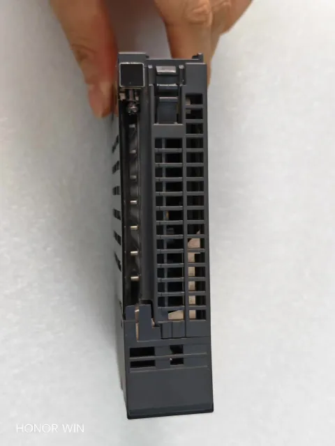Mitsubishi Electric Q173DCPU Industrial Control Board — product photo 24 of 31