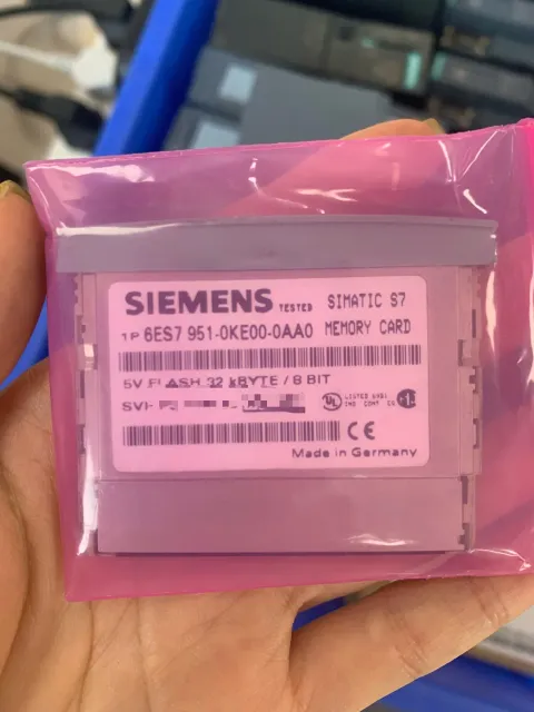 Siemens 6ES7951-0KE00-0AA0 Industrial Automation Component product photo 1