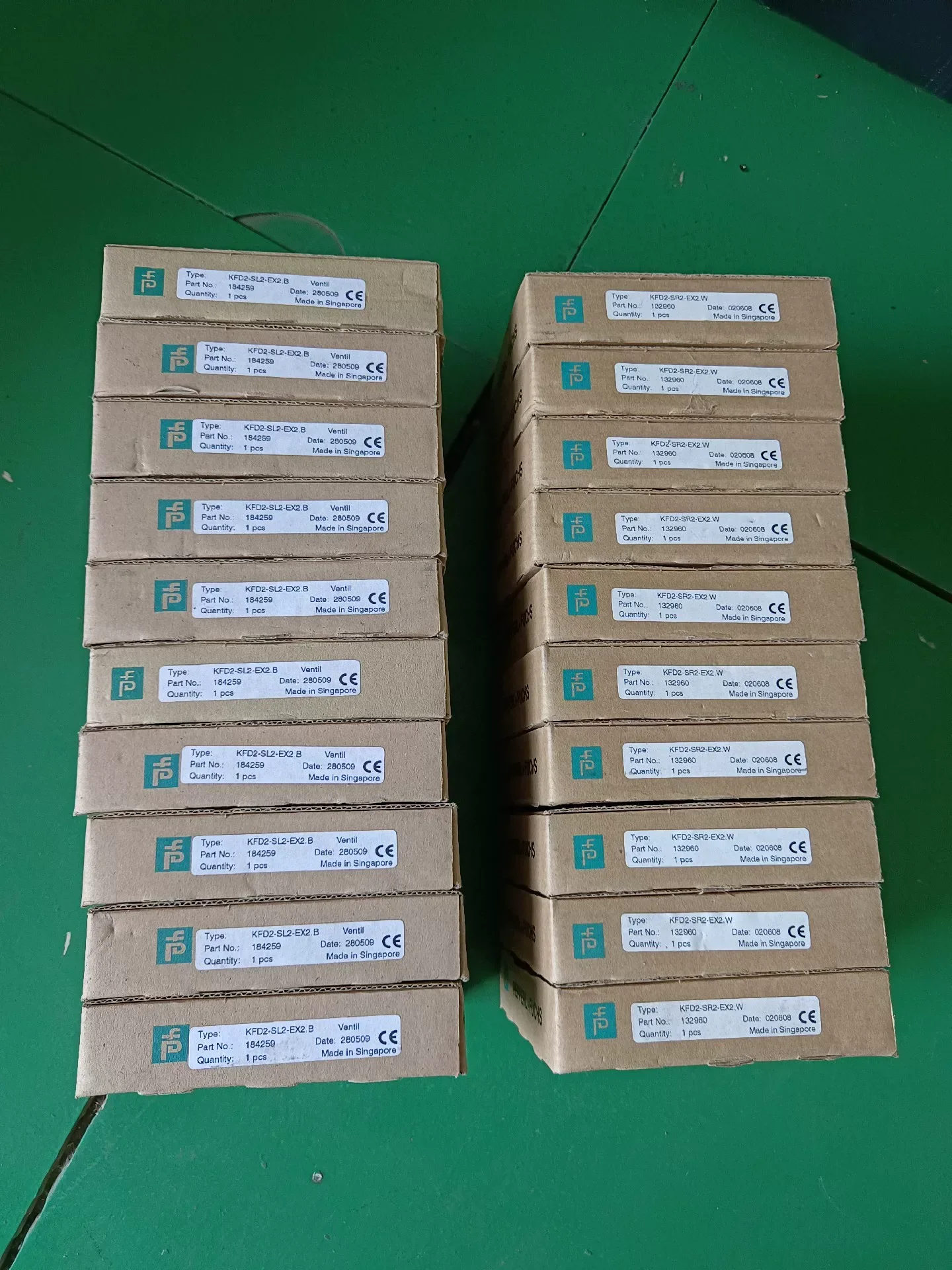 Pepperl+Fuchs KFD2-SL2-Ex2.B / KFD2-SR2-Ex2.W Industrial Sensor product photo 1