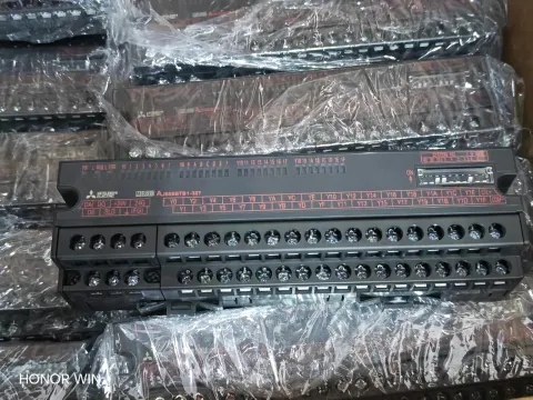 Mitsubishi Electric AJ65SBTB1-32T Industrial Automation Component — product photo 22 of 49