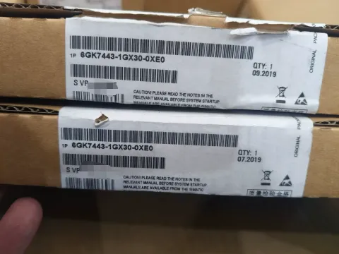 Siemens 6GK7443-1GX30-0XE0 Industrial Automation Component — product photo 2 of 13