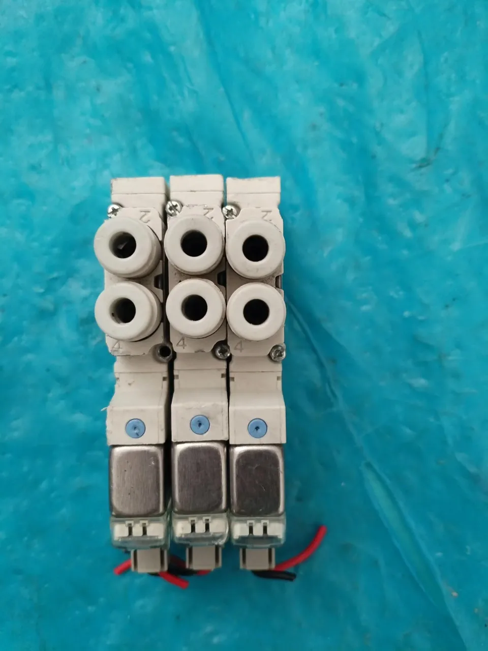 SMC VQZ1121-5L1-C4 Industrial Automation Component product photo 1