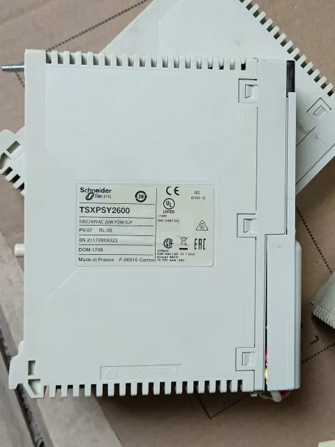 Schneider Electric / Modicon TSXPSY2600 PLC Module product photo 3