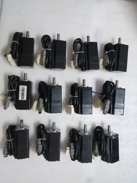 Yaskawa SGMJV-01ADE6S Motor & Drive Component product photo 5