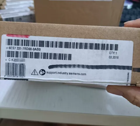 Siemens 6ES7331-7RD00-0AB0 Industrial Automation Component product photo 1