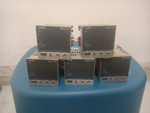 azbil / YAMATAKE C15MTV0RA0100 Industrial Control Board product photo 1