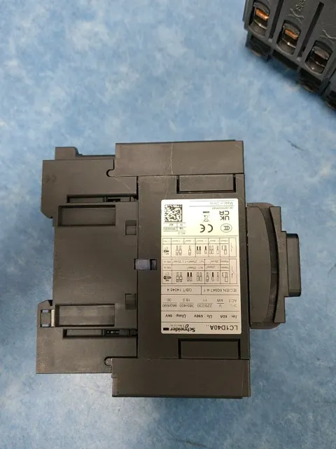 Schneider Electric LC1D40AM7C Industrial Relay product photo 3