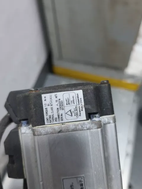 Panasonic MHMD042G1U Motor & Drive Component product photo 4