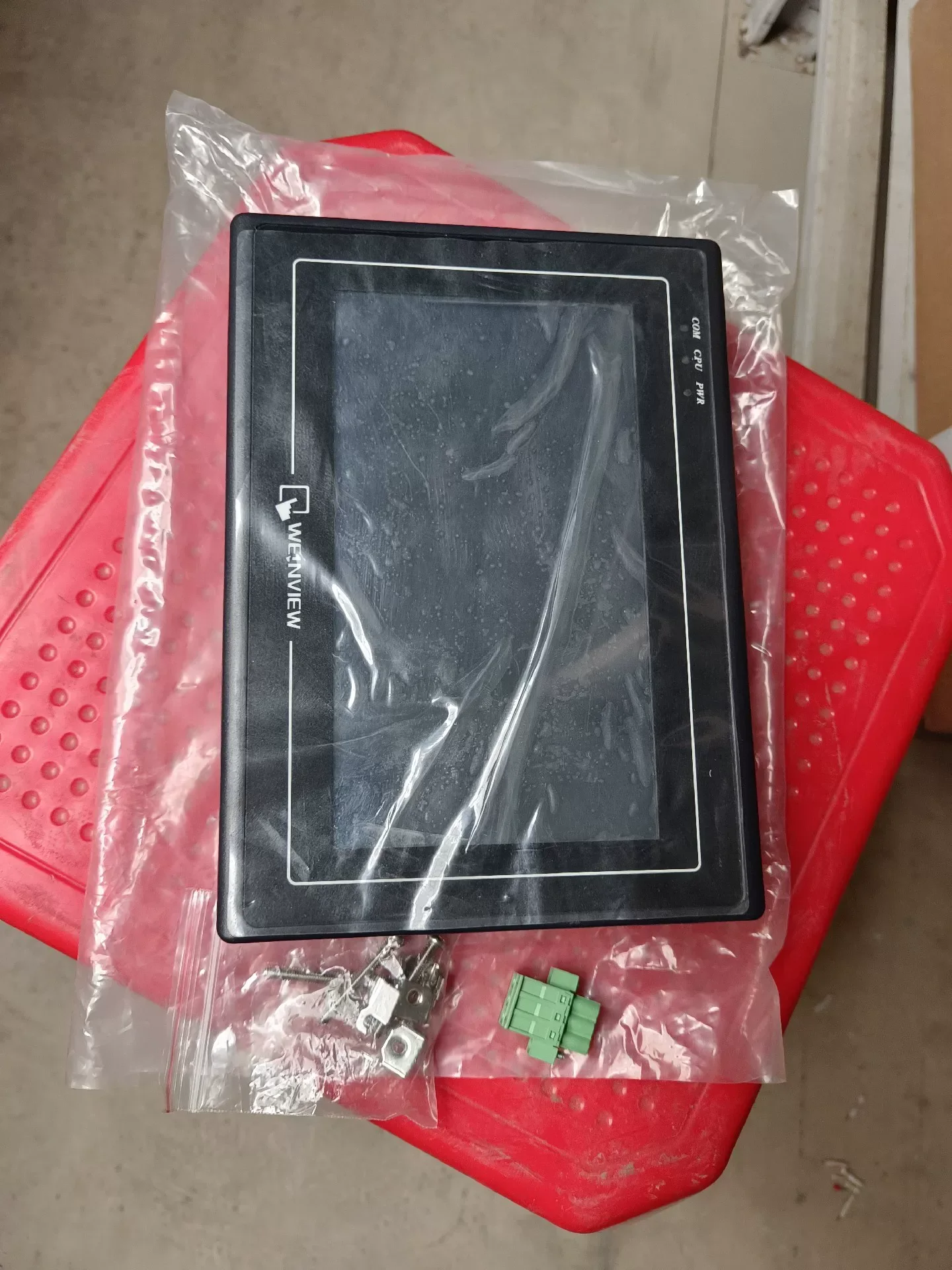Weinview MT6070iH 3WV Industrial Automation Component product photo 1