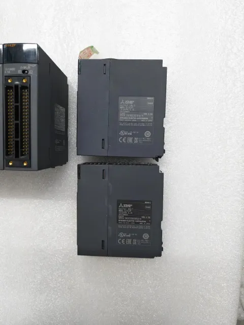 Mitsubishi Electric QY42P PLC Module — product photo 21 of 62