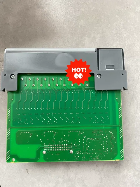 Allen-Bradley 1746-OB16 PLC Module — product photo 2 of 8