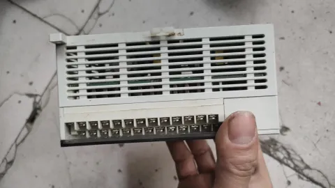 XINJE XC1-32R-E PLC Module — product photo 11 of 16