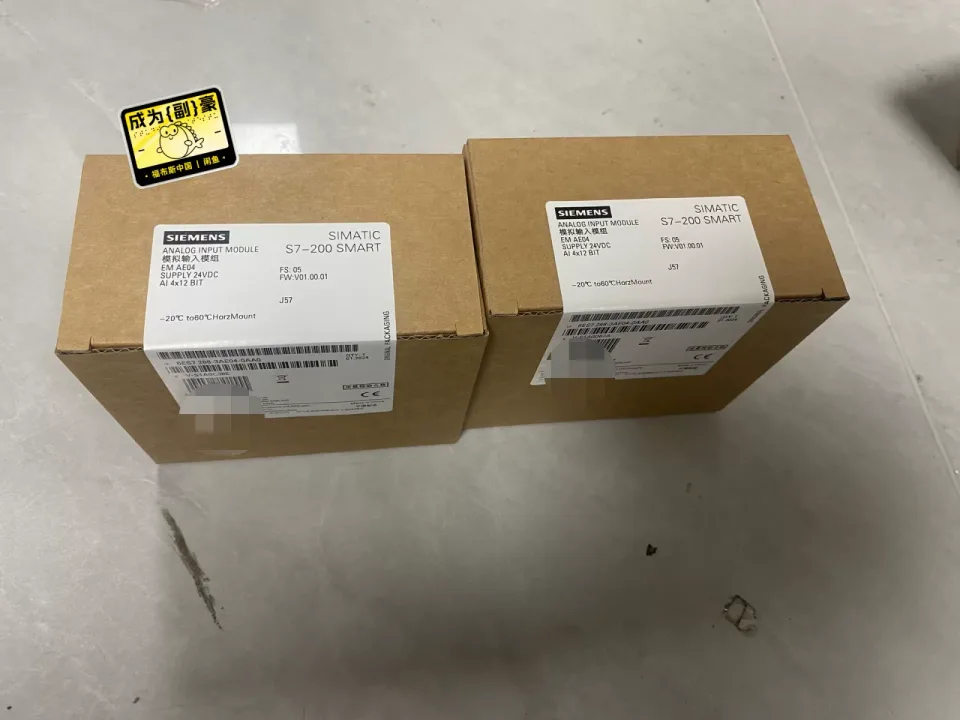 Siemens 6ES7288-3AE04-0AA0 PLC Module product photo 1