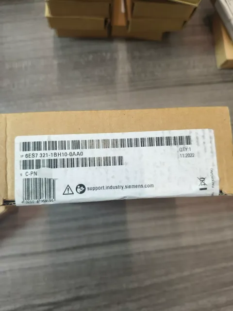 Siemens 6ES7 321-1BH10-0AA0 PLC Module product photo 1
