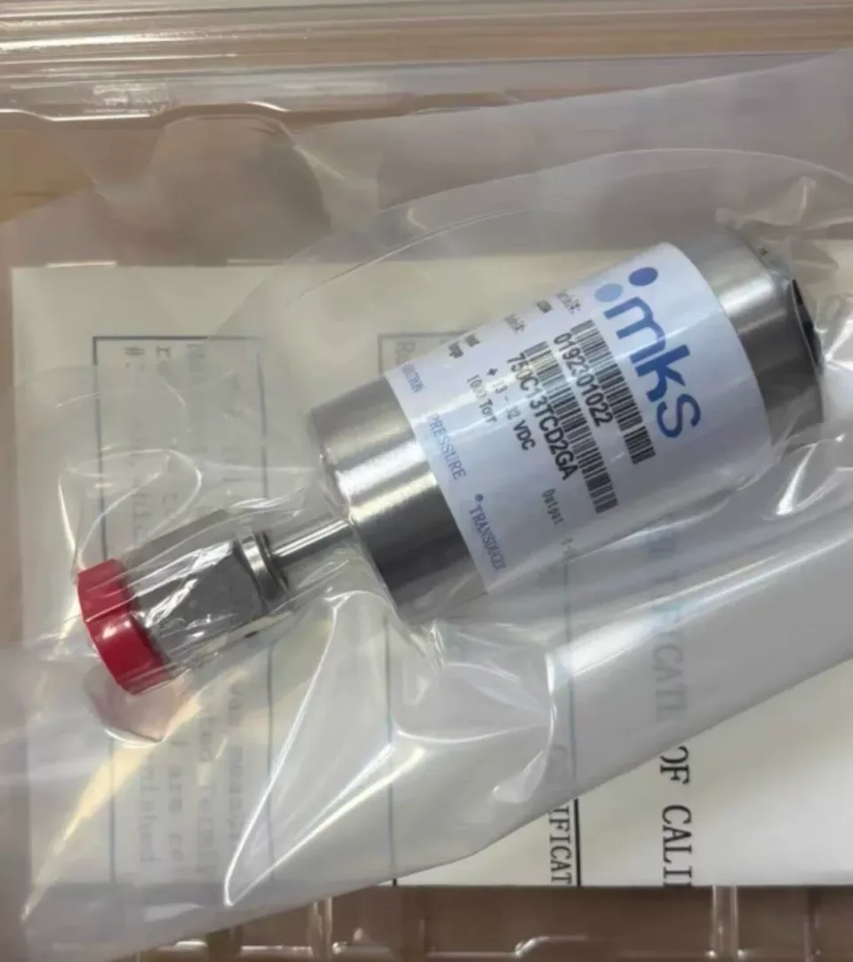 MKS 722C12TCE2FA Industrial Sensor — product photo 1 of 17