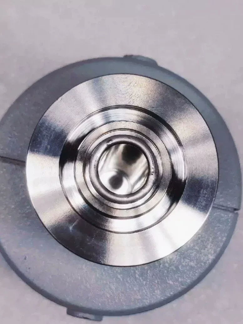 MKS Instruments 626B13TDE Industrial Sensor — product photo 1 of 12