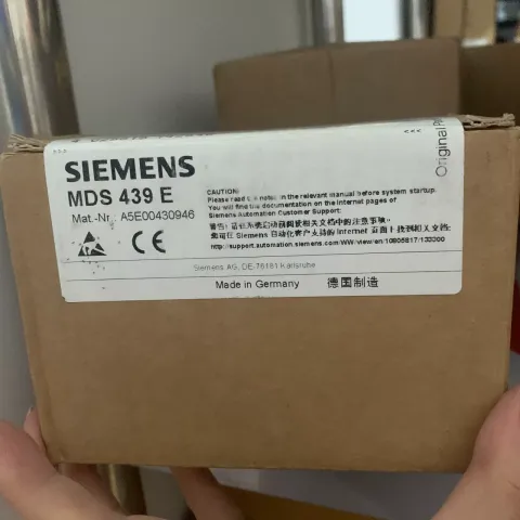 Siemens 6GT2000-0CD30-0AD0 Industrial Automation Component — product photo 2 of 5