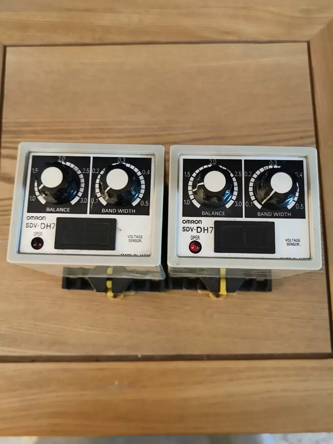 Omron SDV-DH7 Industrial Sensor product photo 1