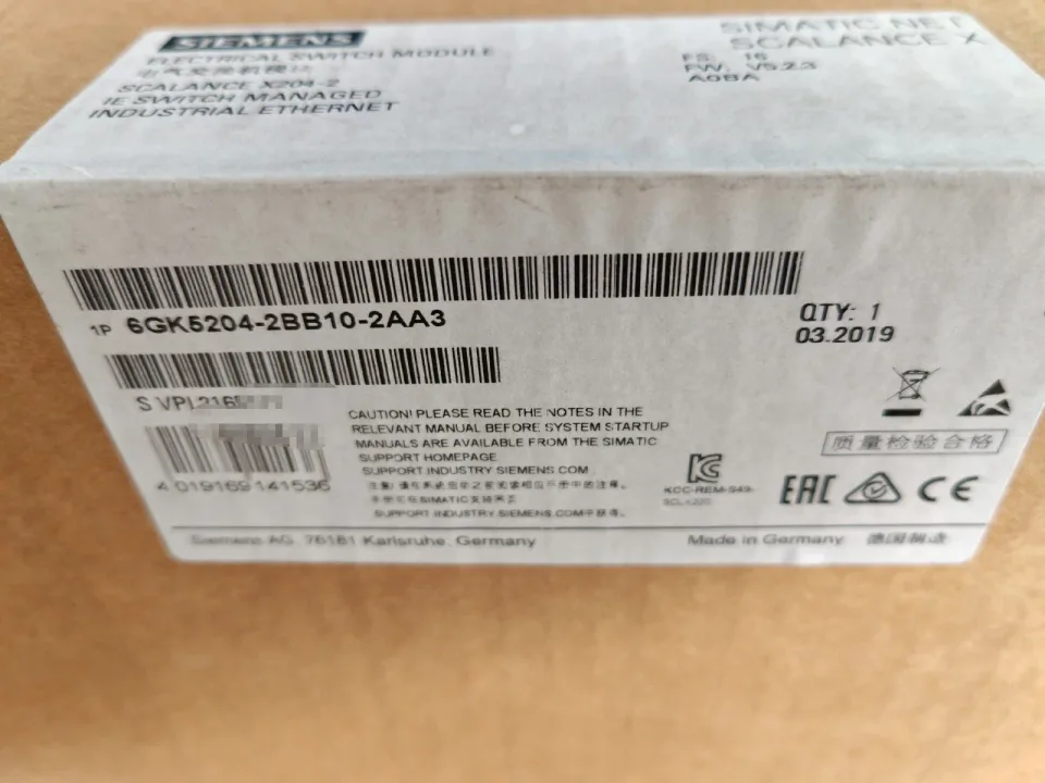 Siemens 6GK5204-2BB10-2AA3 Industrial Sensor — product photo 1 of 3
