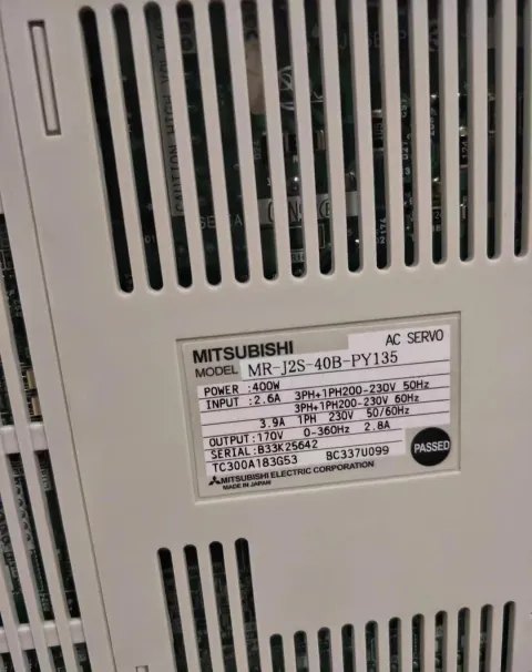 Mitsubishi Electric MR-J2S-40B-PY135 Motor & Drive Component — product photo 3 of 8