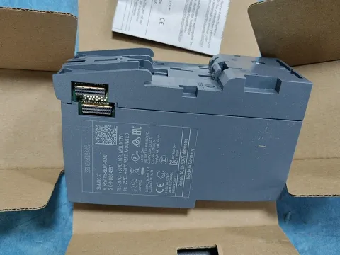 Siemens 6ES7155-8BA01-0CN0 PLC Module product photo 3