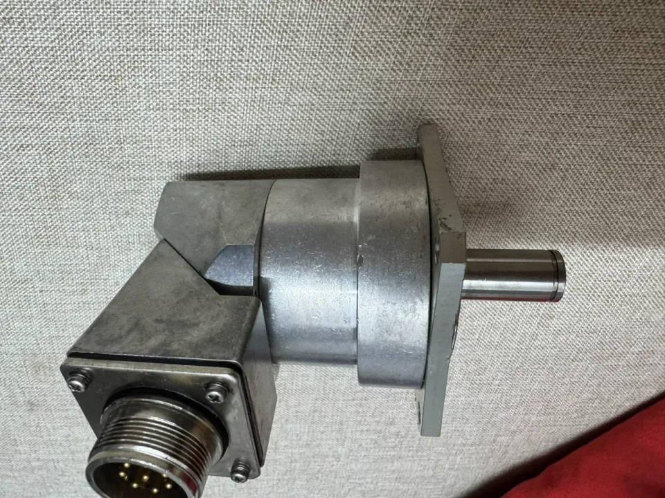 HEIDENHAIN LF-90B-S89C Industrial Encoder product photo 1