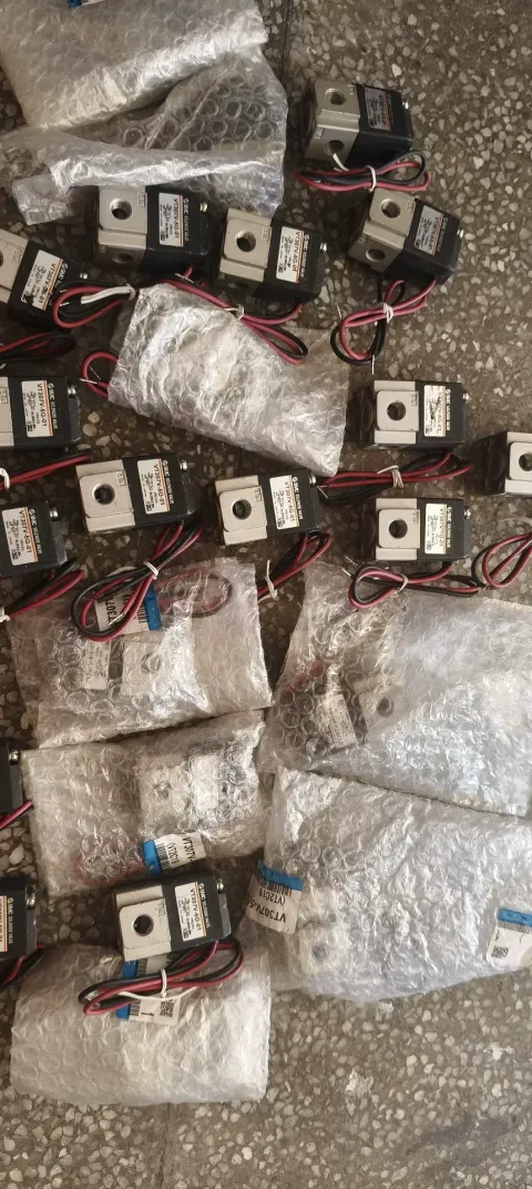 SMC VT307V-5G-01 Industrial Automation Component — product photo 16 of 21