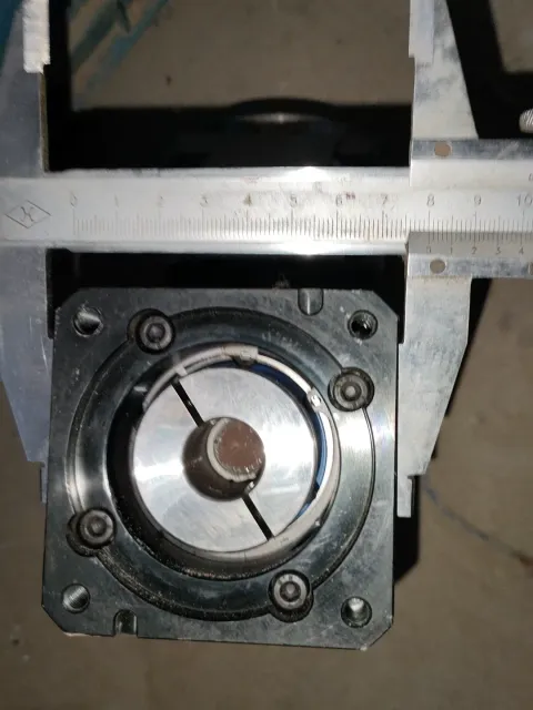 White Label IBR090L2-016-P2-K2-19-40-70-90-M6 Industrial Automation Component product photo 6