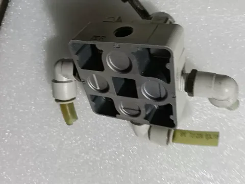 SMC VH200-02 Industrial Automation Component product photo 2