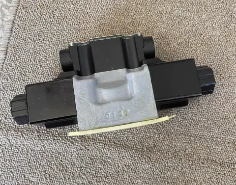 TOYOOKI HD3-2W-BCA-03A-WY Industrial Automation Component product photo 3
