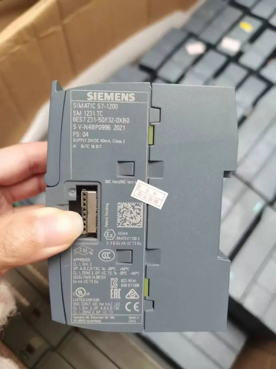 Siemens 6ES7231-5QF32-0XB0 PLC Module product photo 1