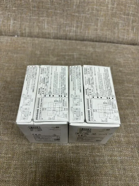 White Label BW32AAG-2P020; BW32AAG-2P032 Industrial Automation Component product photo 3