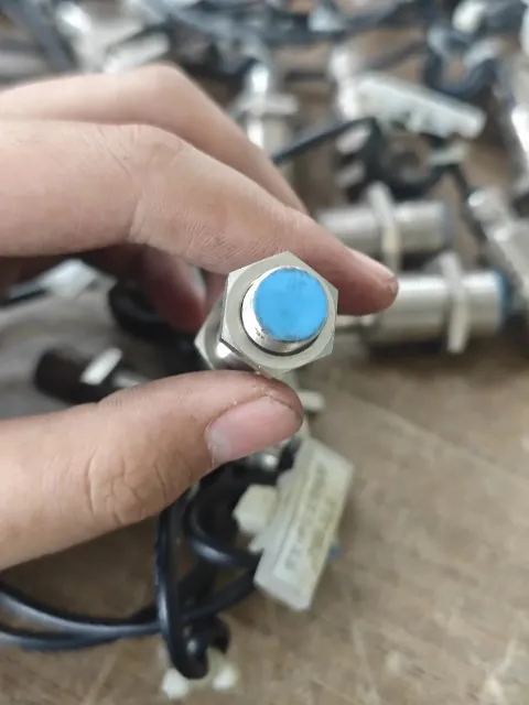 SICK IME18-08BPSZW2K / 1040967 Industrial Sensor product photo 8