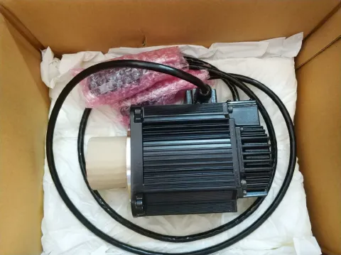 Yaskawa SGMGH-09PCA-AM14 Motor & Drive Component product photo 4