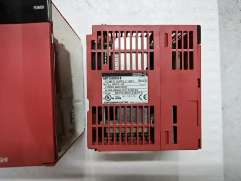 Mitsubishi Electric Q61P-A2 Power Electronics Module product photo 1