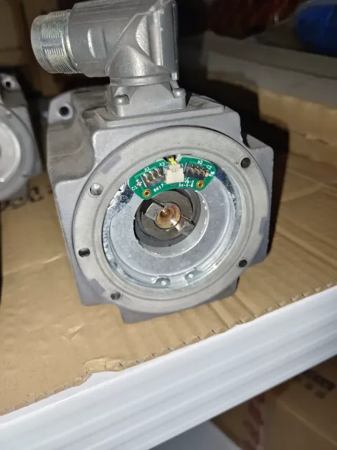 Siemens 1FK7042-2AF71-1RA0 Motor & Drive Component product photo 7