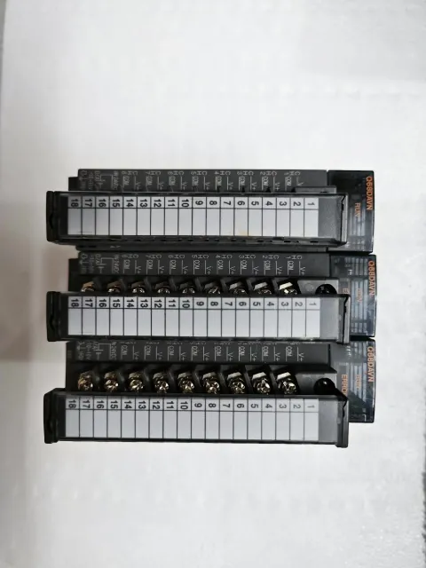 Mitsubishi Electric Q68DAVN PLC Module — product photo 9 of 31