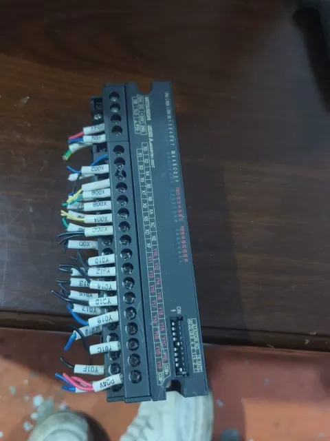 Mitsubishi Electric AJ65SBTB1-32DT Industrial Automation Component — product photo 23 of 37