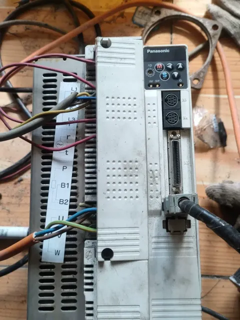 Panasonic MFDDTA390; MHMA302P1G Motor & Drive Component product photo 3