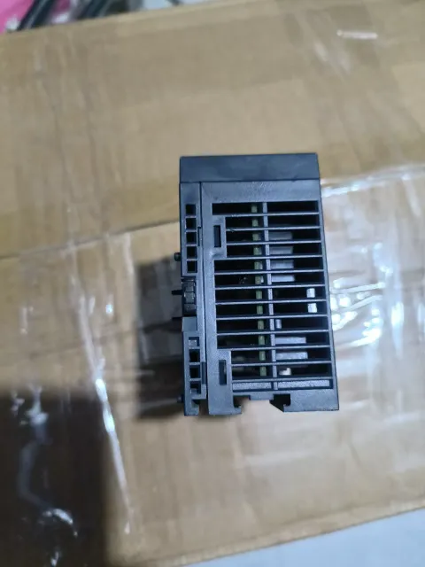 Schneider Electric TM3DM24R I/O Module product photo 3