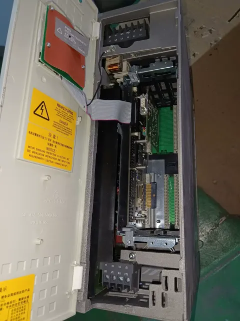 Siemens 6SE7021-3TB61-Z / G93+L33+K11 Motor & Drive Component product photo 7