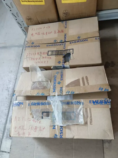 Rosemount / Emerson 8732EMT2A1ENM4 Industrial Automation Component product photo 9