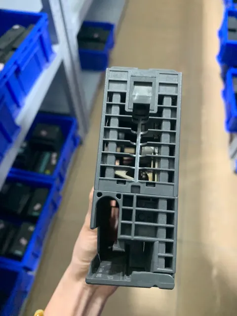 Siemens 6GK7342-5DA03-0XE0 Industrial Automation Component — product photo 3 of 6