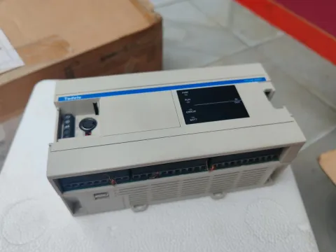Tadele PC1M-40MT/ES PLC Module product photo 6