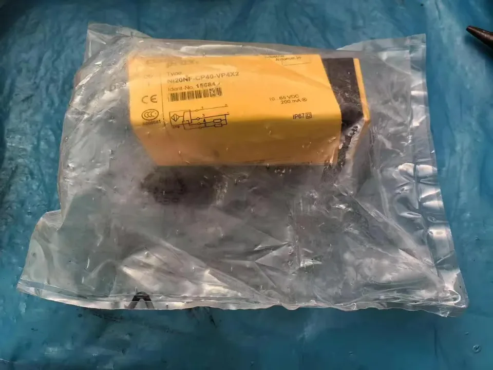 TURCK Ni20NF-CP40-VP4X2 Industrial Sensor product photo 1