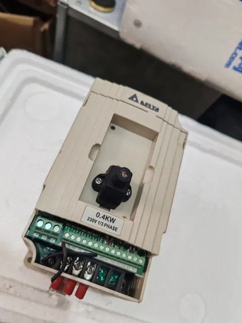 Delta VFD004M21A Motor & Drive Component product photo 8